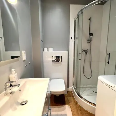 Apartman Ladne Mieszkanie Swietojerska Varsó